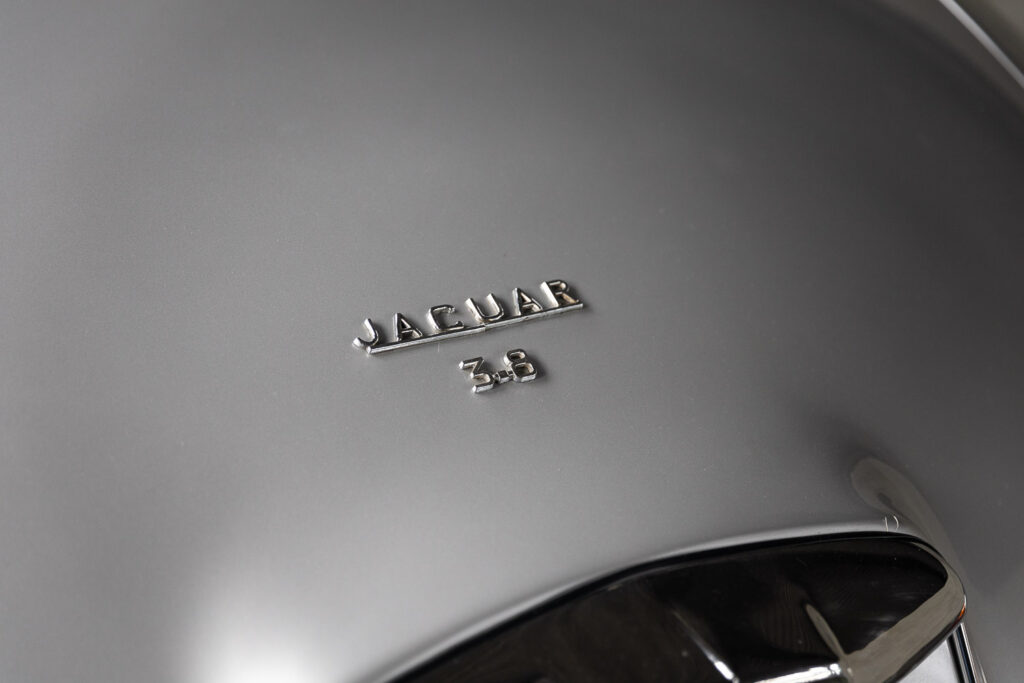 1965-Jaguar-MKII-for-sale-DriveCity-Sales-72dpi-5