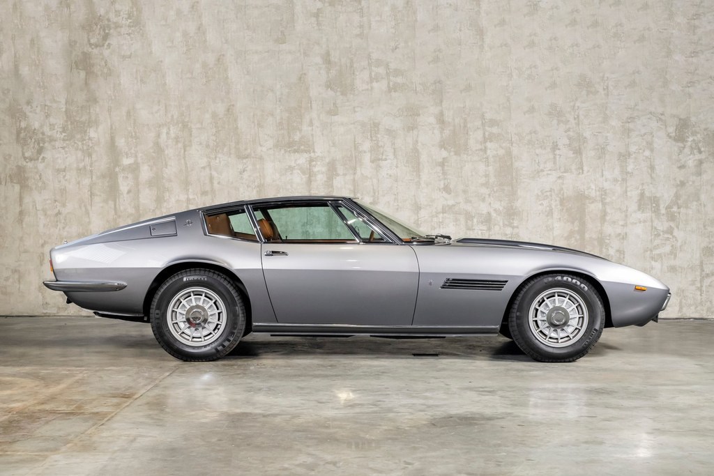 1970-Maserati-Ghibli-for-sale-DriveCity-Sales-72dpi-21
