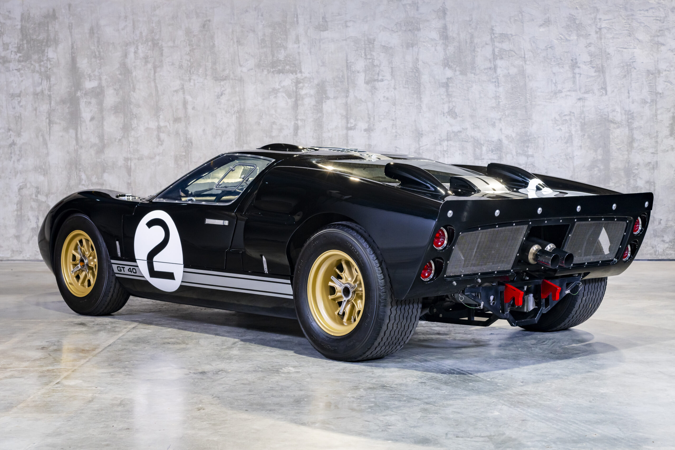 0166_FORD_GT40-20231207-501192