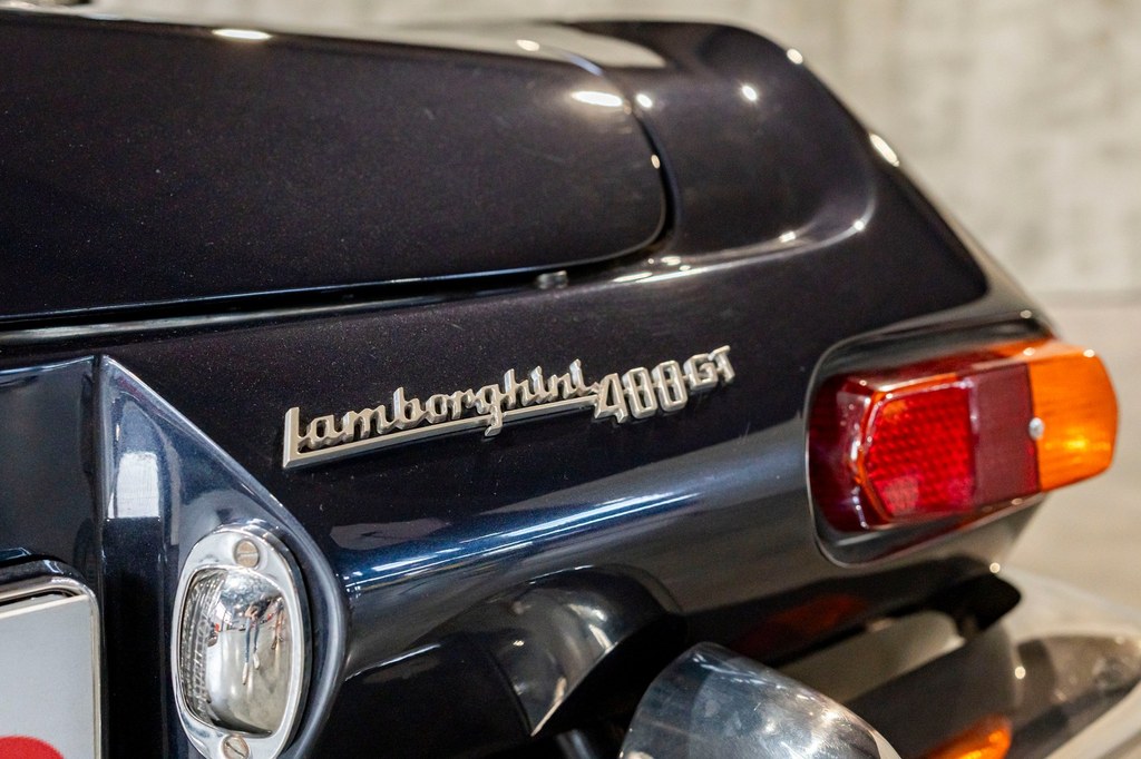 1967-Lamborghini-400-GT-Interim-for-sale-DriveCity-Sales-72dpi-21