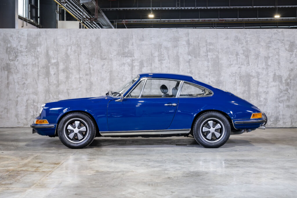 1970 Blue Porsche 911 2.2 S for sale by DriveCity