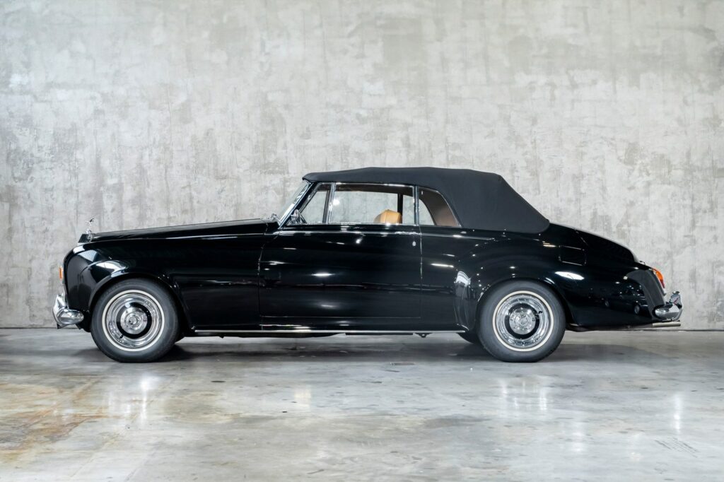 Black Rolls Royce Silver Cloud III for sale by DriveCity