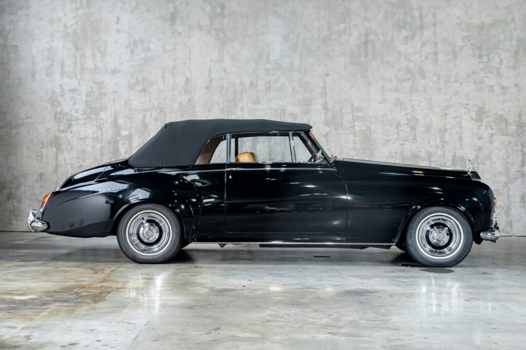 Black Rolls Royce Silver Cloud III for sale by DriveCity